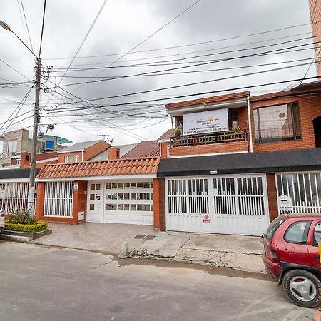 Hotel Nabusimake Modelia Bogotá Eksteriør bilde
