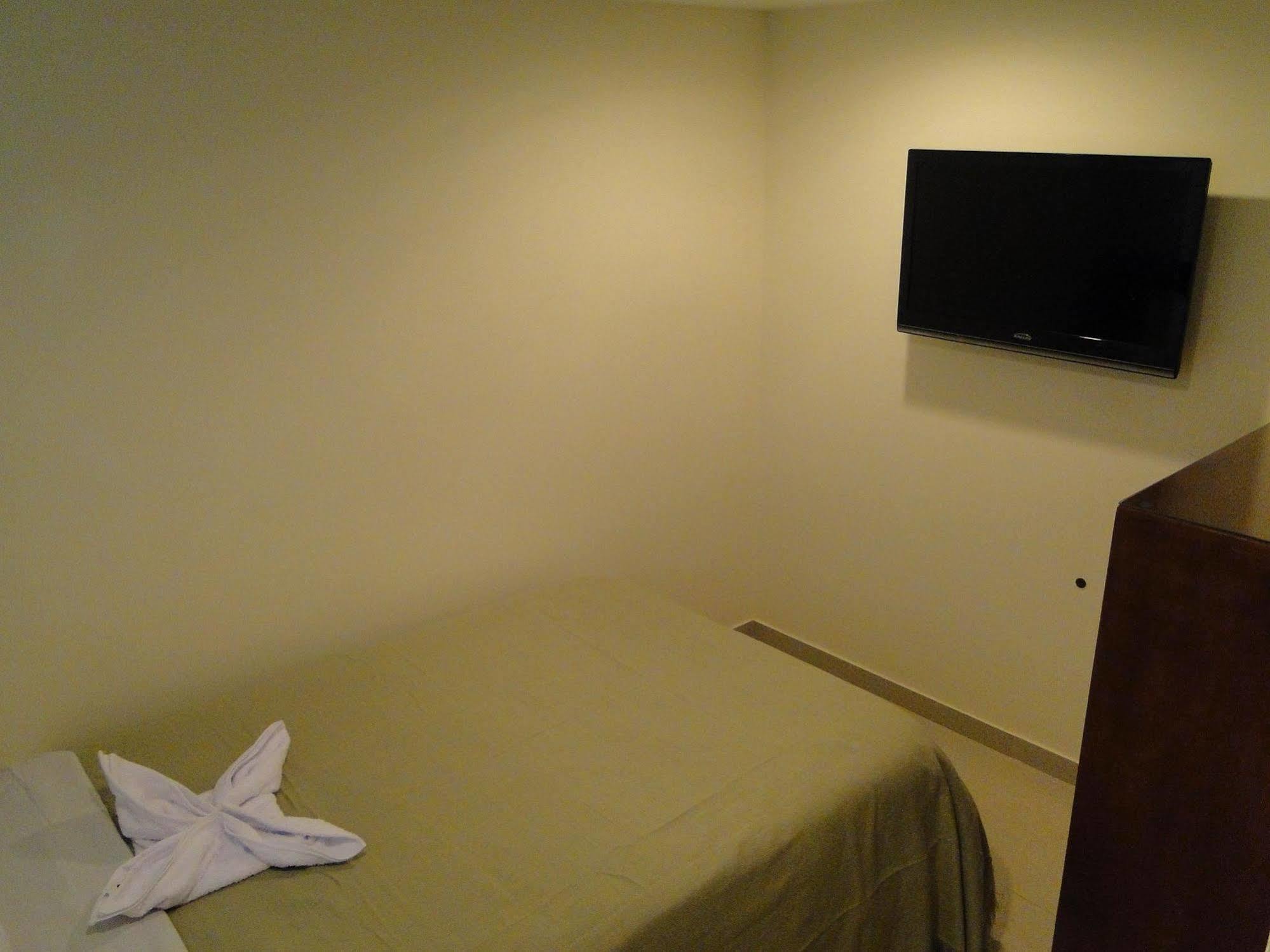 Hotel Nabusimake Modelia Bogotá Eksteriør bilde